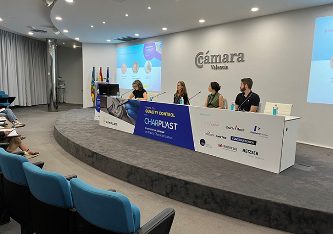 Foto CHARPLAST reúne a un centenar de especialistas en caracterización de materiales plásticos en su primera edición internacional.